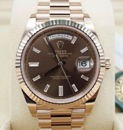 Rolex Day-date 40 Chocolate Baguette 2024 Neu Everose Full Set
