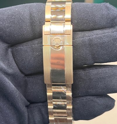 Rolex Daytona Cosmograph Daytona White Dial Full Yellow Gold
