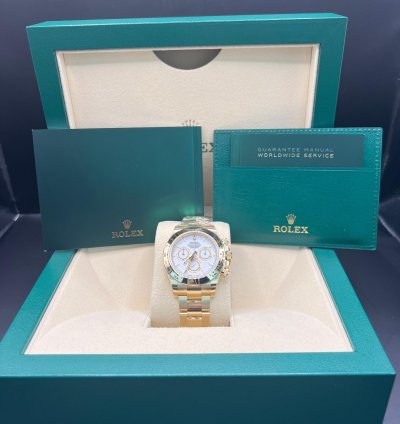 Rolex Daytona Cosmograph Daytona White Dial Full Yellow Gold
