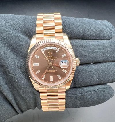 Rolex Day-date 40 Chocolate Baguette Dial Rose Gold