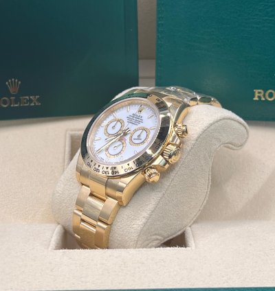 Rolex Daytona Cosmograph Daytona White Dial Full Yellow Gold