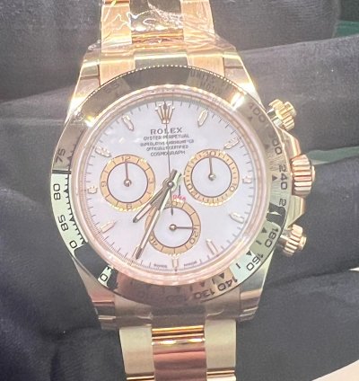 Rolex Daytona Cosmograph Daytona White Dial Full Yellow Gold