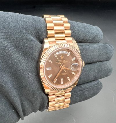 Rolex Day-date 40 Chocolate Baguette Dial Rose Gold