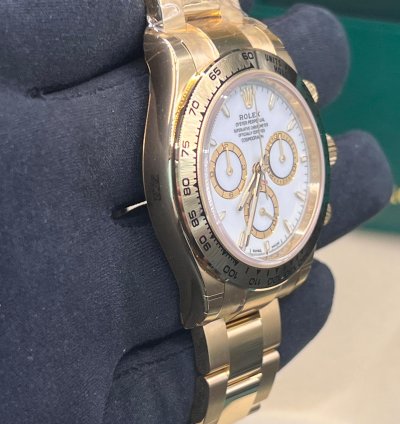 Rolex Daytona Cosmograph Daytona White Dial Full Yellow Gold