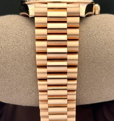 Rolex Day-date 40 Chocolate Brown Rose Gold