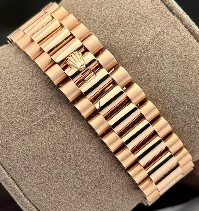 Rolex Day-date 40 Chocolate Brown Rose Gold