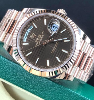 Rolex Day-date 40 Chocolate Diagonal Dial