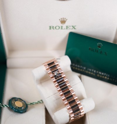 Rolex Day-date 40 Chocolate Dial - 2025 Unworn