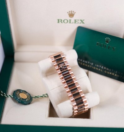Rolex Day-date 40 Chocolate Dial - 2025 Unworn