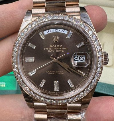 Rolex Day-date 40 Chocolate Diamond Bezel