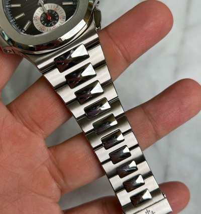 Patek Philippe Nautilus 5980 1a-014
