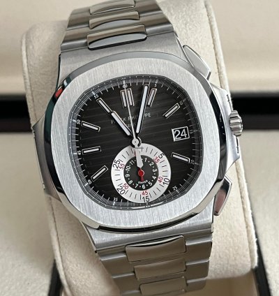 Patek Philippe Nautilus 5980 1a-014 Black Dial Never Polished Full Set Ita