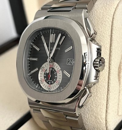 Patek Philippe Nautilus 5980 1a-014 Black Dial Never Polished Full Set Ita