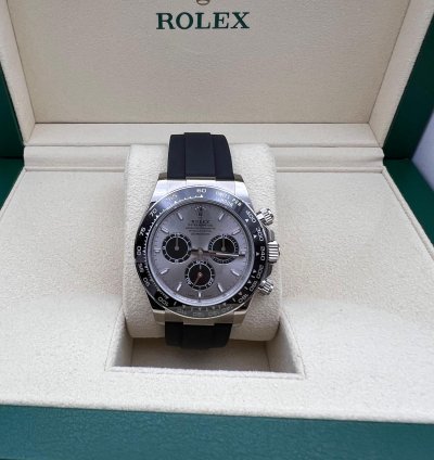 Rolex Daytona Cosmograph Daytona White Gold Oyster-flex Bracelet Ghost New Model