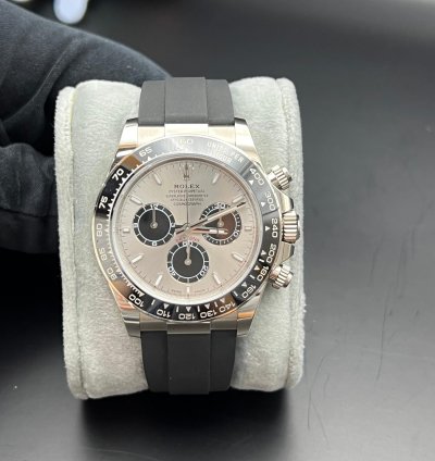 Rolex Daytona Cosmograph Daytona White Gold Oyster-flex Bracelet Ghost New Model
