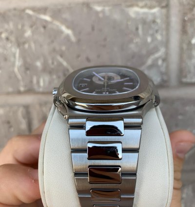 Patek Philippe Nautilus 5980 1a-014 Black Nautilus