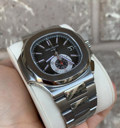 Patek Philippe Nautilus 5980 1a-014 Black Nautilus