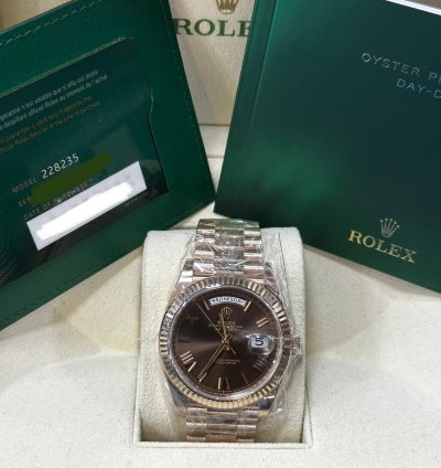 Rolex Day-date 40 Chocolate Roman Dial