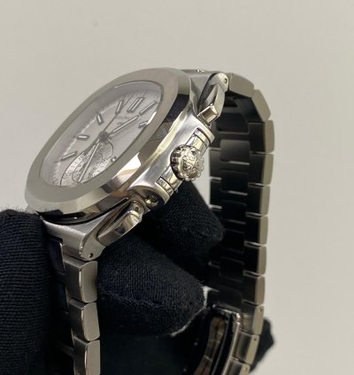 Patek Philippe Nautilus 5980 1a-019 White Nautilus