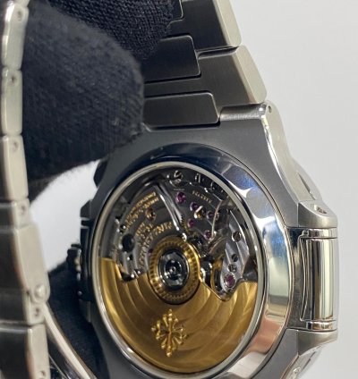 Patek Philippe Nautilus 5980 1a-019 White Nautilus
