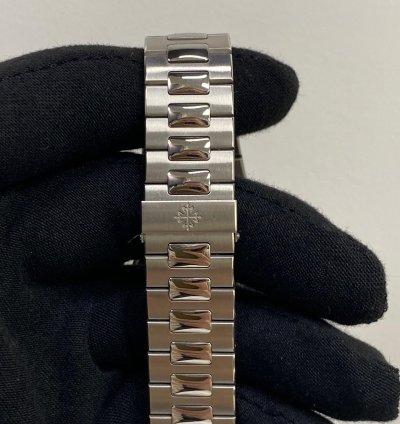 Patek Philippe Nautilus 5980 1a-019 White Nautilus