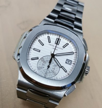 Patek Philippe Nautilus 5980 1a-019 White Nautilus