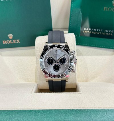 Rolex Daytona Cosmograph Daytona White Gold Silver Black Dial 2024