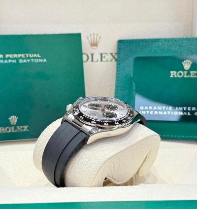 Rolex Daytona Cosmograph Daytona White Gold Silver Black Dial 2024