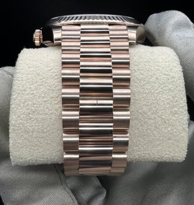 Rolex Day-date 40 Chocolate Roman Dial Unworn