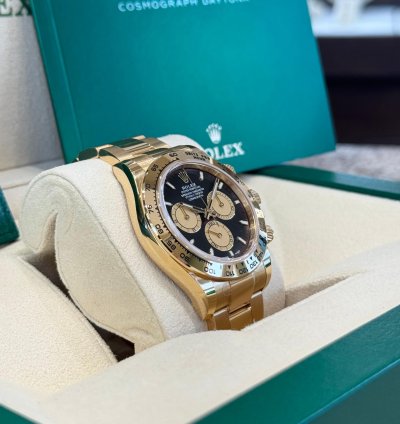 Rolex Daytona Cosmograph Daytona Yellow Gold Black Dial 2024