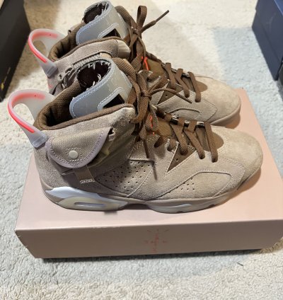 Air Jordan 6 Retro Travis Scott