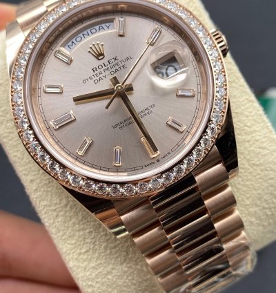 Rolex Day-date 40 Diamond Bezel Sundust
