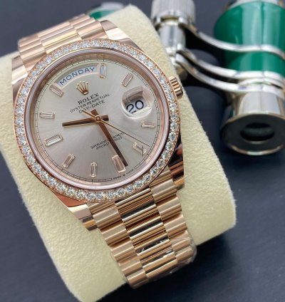 Rolex Day-date 40 Diamond Bezel Sundust