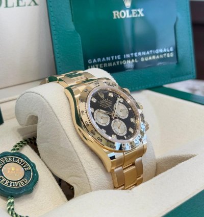 Rolex Daytona Cosmograph Daytona Yellow Gold Black Diamond Dial 2023