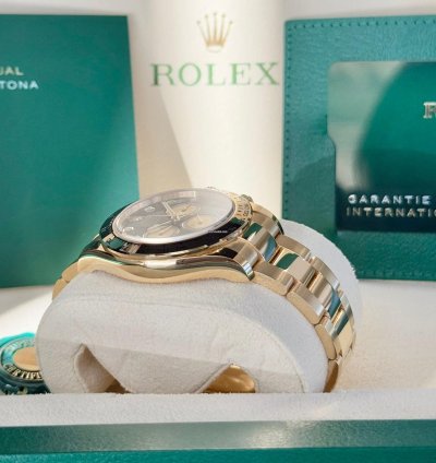 Rolex Daytona Cosmograph Daytona Yellow Gold Black Diamond Dial 2023