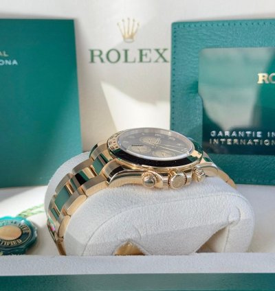 Rolex Daytona Cosmograph Daytona Yellow Gold Black Diamond Dial 2023