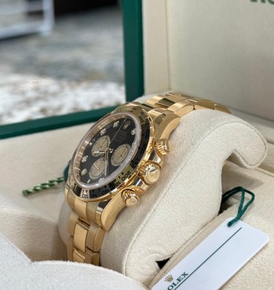 Rolex Daytona Cosmograph Daytona Yellow Gold Black Diamond Dial 2024