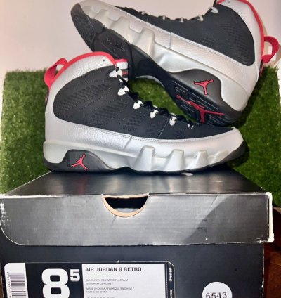 Air Jordan 9 Retro Johnny Kilroy