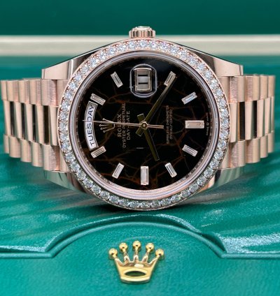 Rolex Day-date 40 Eisenkiesel Baguette Dial - 18 Kt Rose Gold - Ref 228245rbr - Unworn 2022