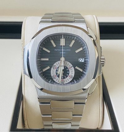 Patek Philippe Nautilus 5980 2007 Sehr Gut Full Set