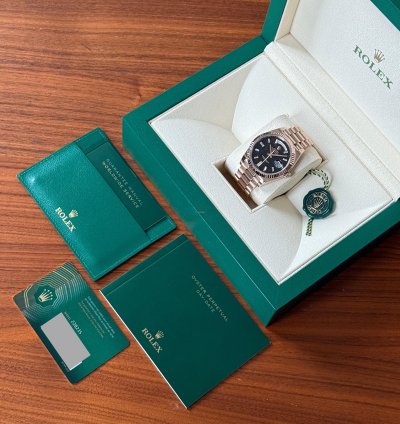 Rolex Day-date 40 Eisenkiesel Dial 228235-0045
