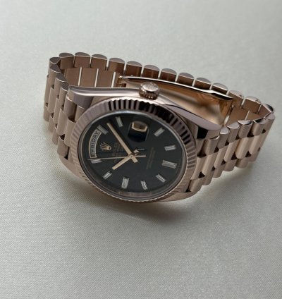 Rolex Day-date 40 Eisenkiesel Dial 228235-0045