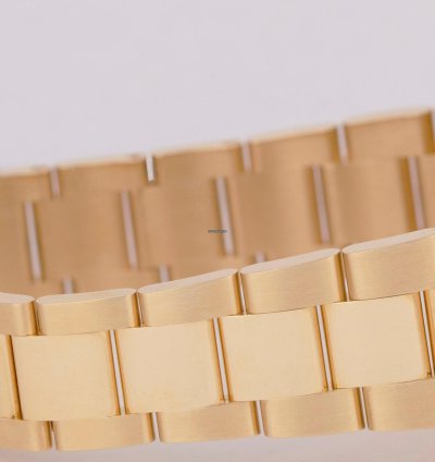 Rolex Daytona Cosmograph New Buckle Gold Papers 40mm White Watch 116528 Box