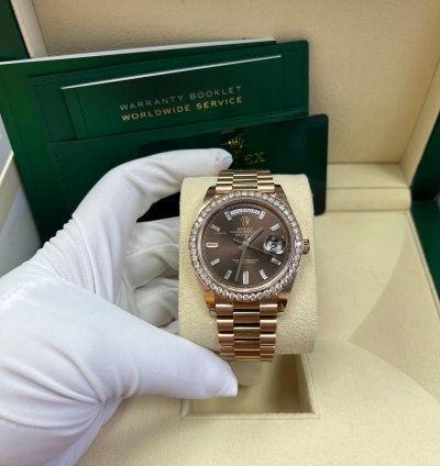 Rolex Day-date 40 Everose Gold Day-date 40-diamond Bezel-chocolate Baguette Dial-president 228345rbr