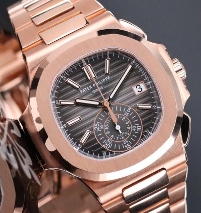 Patek Philippe Nautilus 5980-1r Discontinued 40mm Rose Gold Black Dial Full Set - Old Clasp
