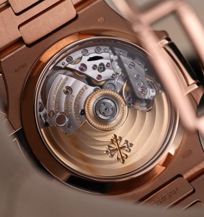 Patek Philippe Nautilus 5980-1r Discontinued 40mm Rose Gold Black Dial Full Set - Old Clasp
