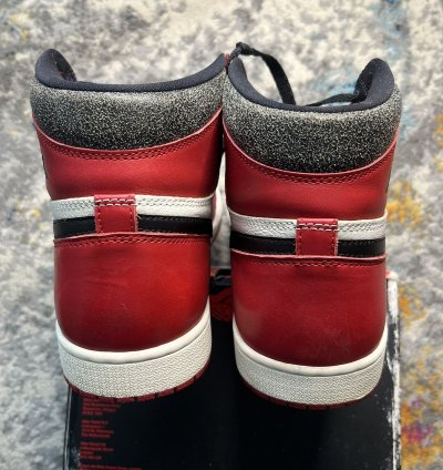 Air Jordan Retro 1 Chicago Lost And Found Size 11 5