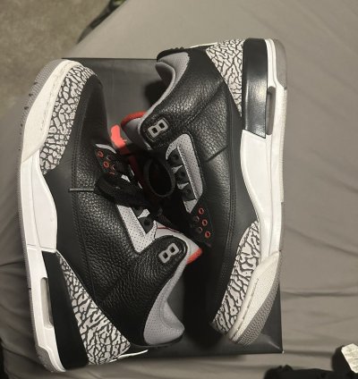 Air Jordan Retro 3 Og Black Cement 2018 Last Price Drop