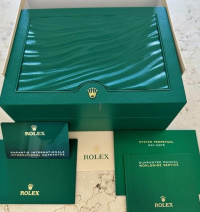 Rolex Day-date 40 Everose Sundust 2022 Ungetr Orig Papiere Sofort Verf Gbar