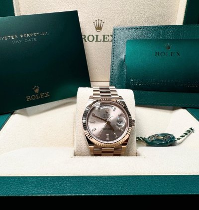 Rolex Day-date 40 Everose Sundust Baguette 12 2024 Neu Und Ungetragen Full Set
